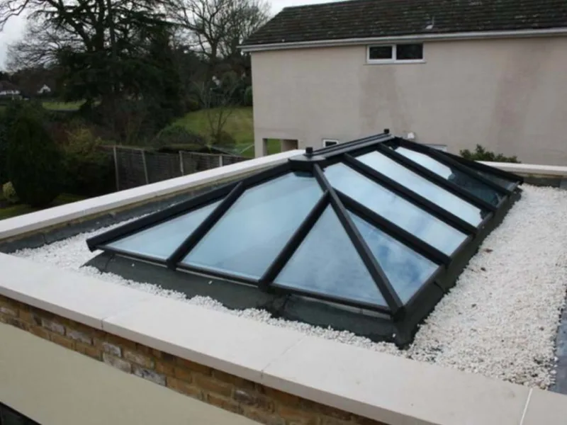 What are the benefits of roof lanterns?