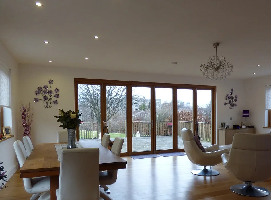 Bi Folding Patio Doors – Outdoor-Indoor Living Spaces